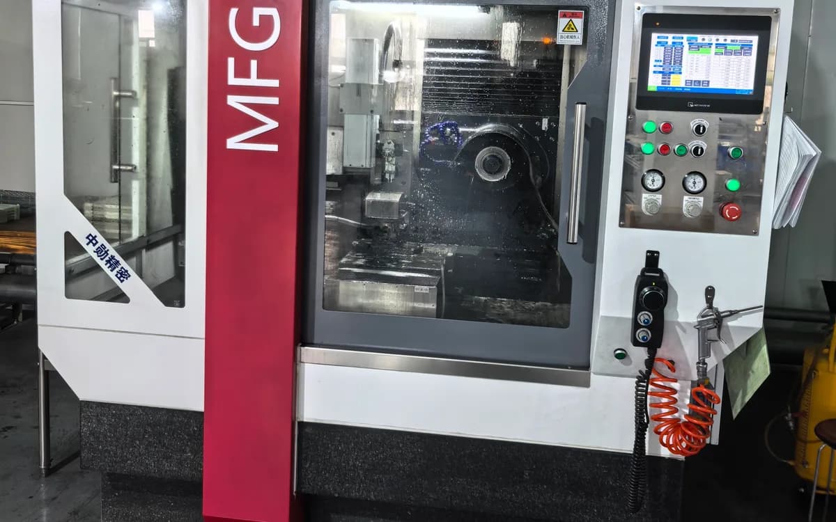 德隆推进精密磨削工序智能化改造